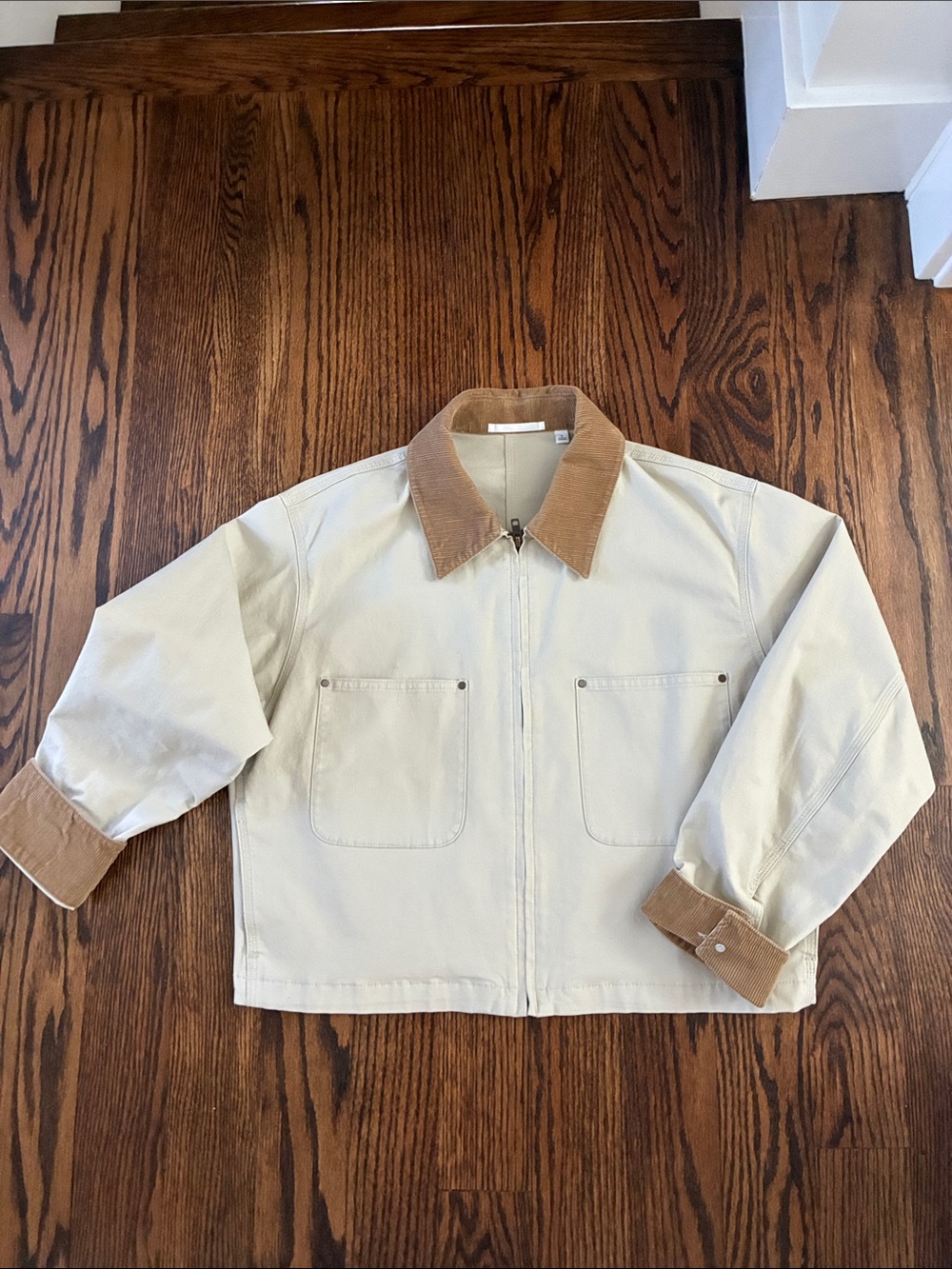Uniqlo Women’s Natural Zip Jacket w/ pockets Corduroy Collar and Cuffs size L